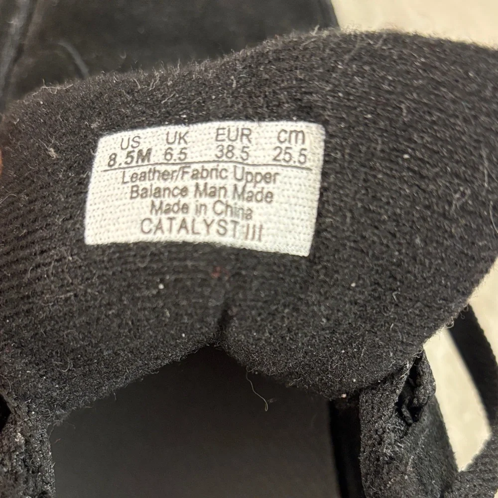 *NWOT* Ryka Catalyst III Walking Sneakers, Size 8.5M - Picture 7 of 8